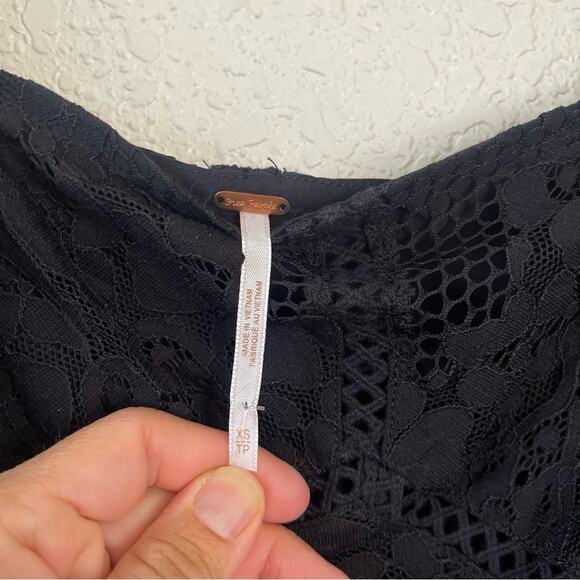 Free People Be Your Baby Lace Mini Dress in Black Size XS EUC - Picture 8 of 11